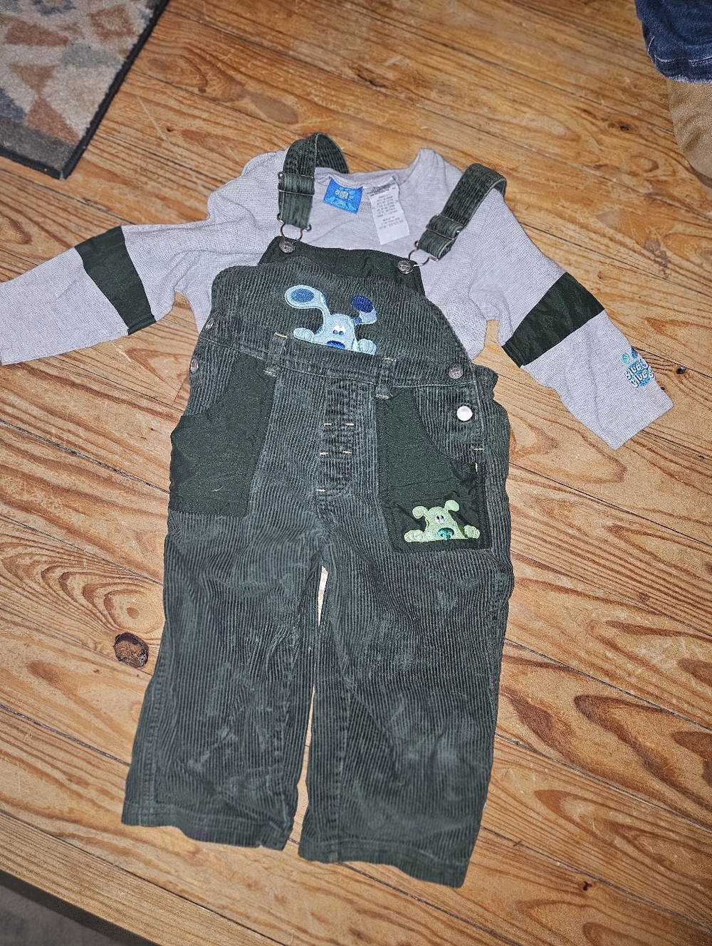 Blue’s Clues rare vintage green corduroy overalls with adjustable straps 3t - Picture 2 of 9